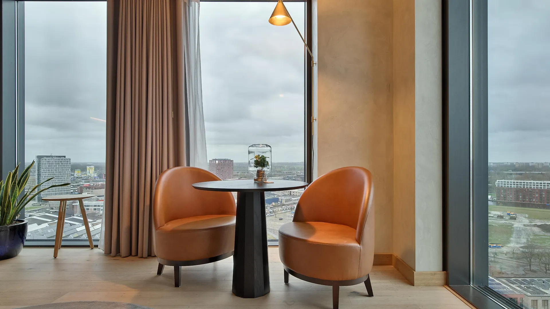 Ruby Emma Hotel 암스테르담 4*,