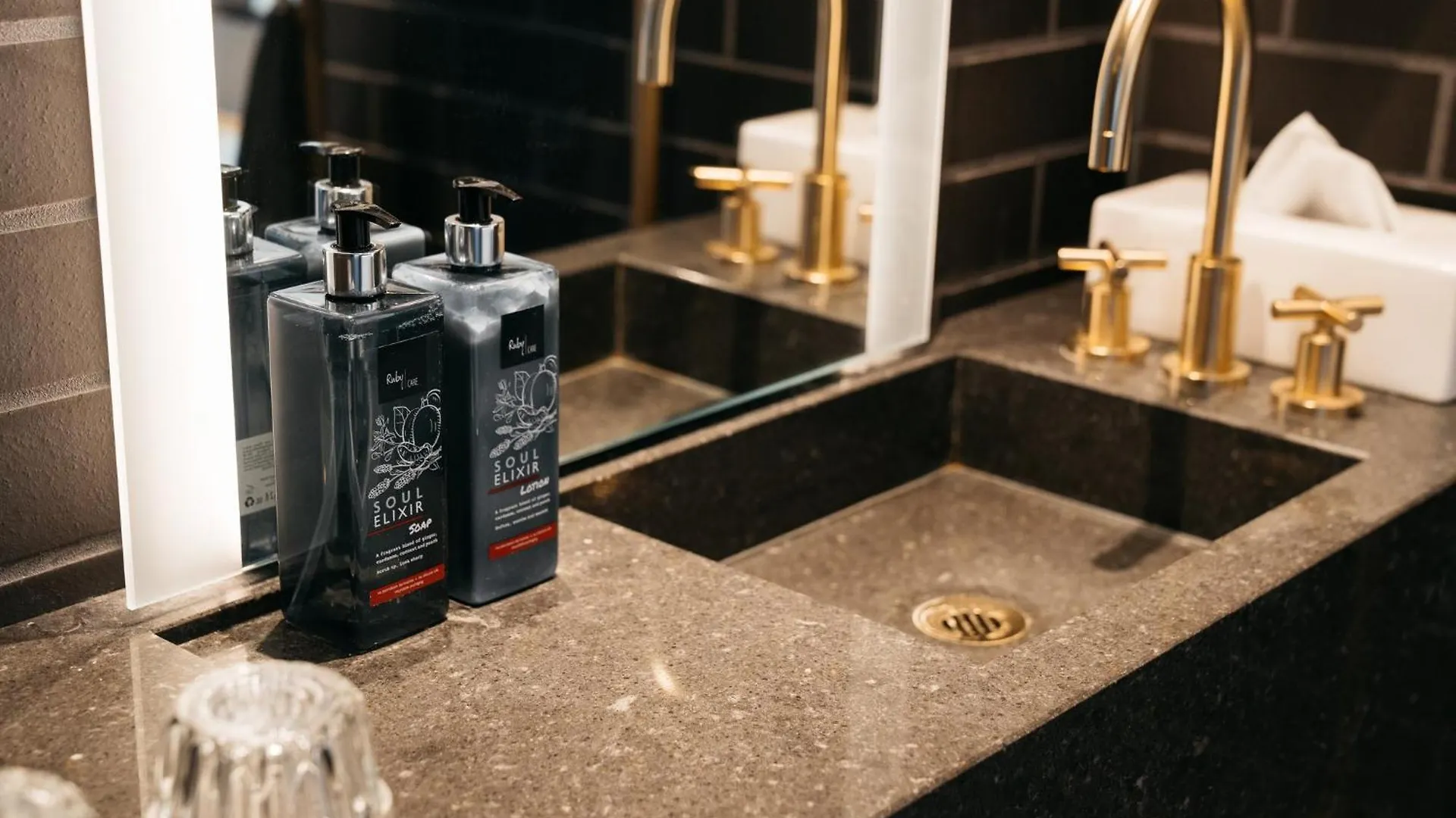Ruby Emma Hotel 암스테르담 네덜란드