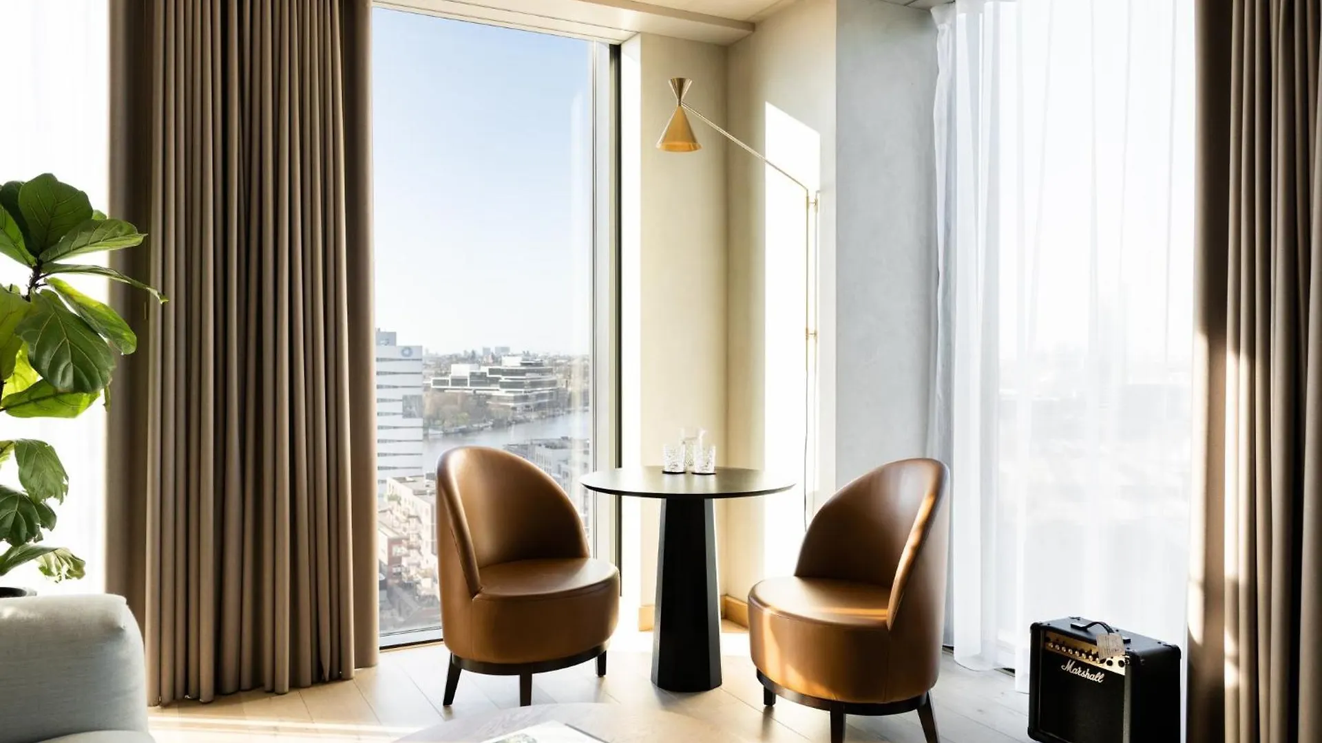 Ruby Emma Hotel Amsterdam 4*,