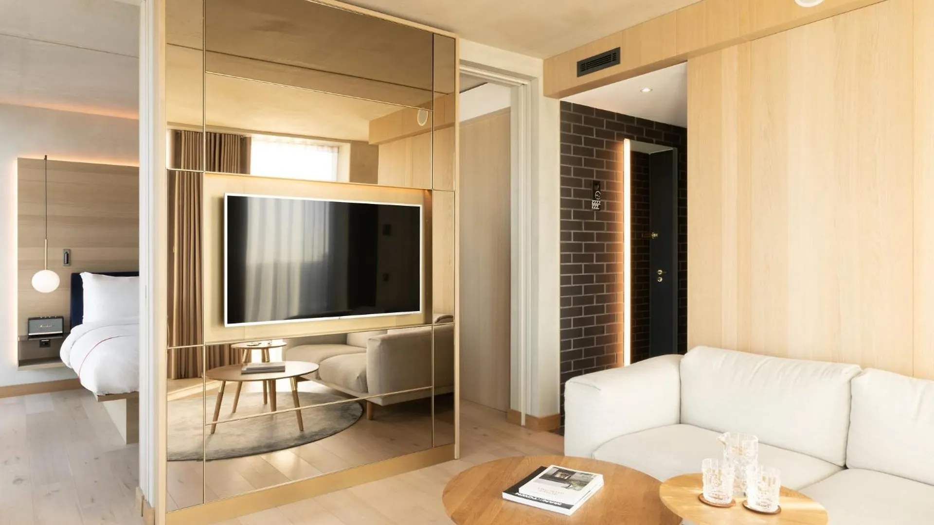 Ruby Emma Hotel Amsterdam
